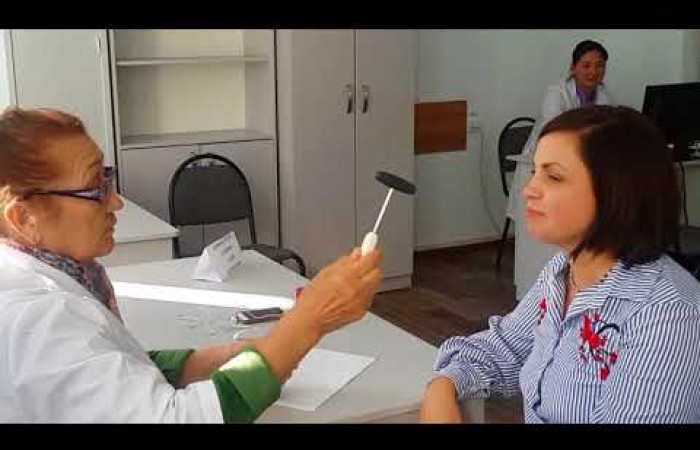 ЛЕЧИМ СМЕХОМ: 