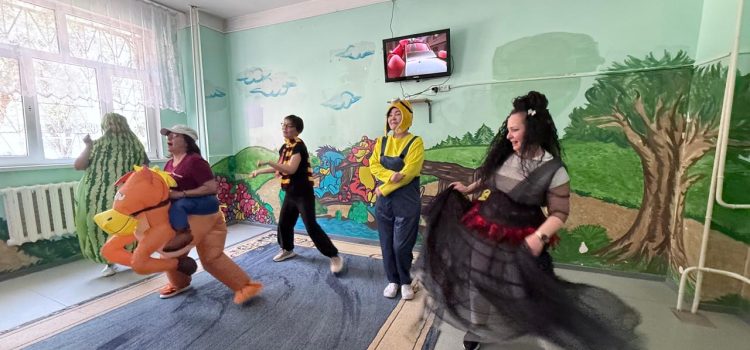 В Центре психического здоровья провели день открытых дверей для детей и праздник В Центре психического здоровья провели день открытых дверей для детей и праздник